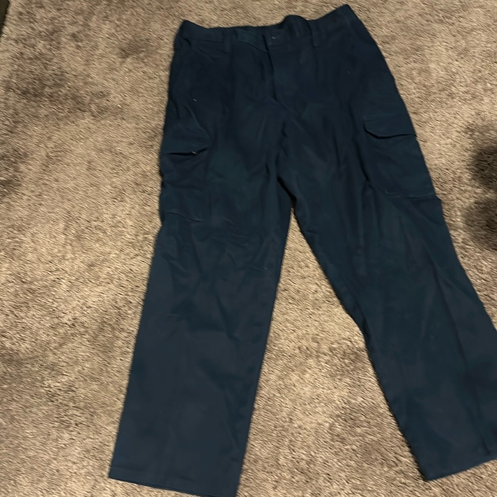 Men’s work cargo